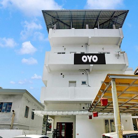 Collection O 81026 Suqoon Premium Stays Kochi ภายนอก รูปภาพ