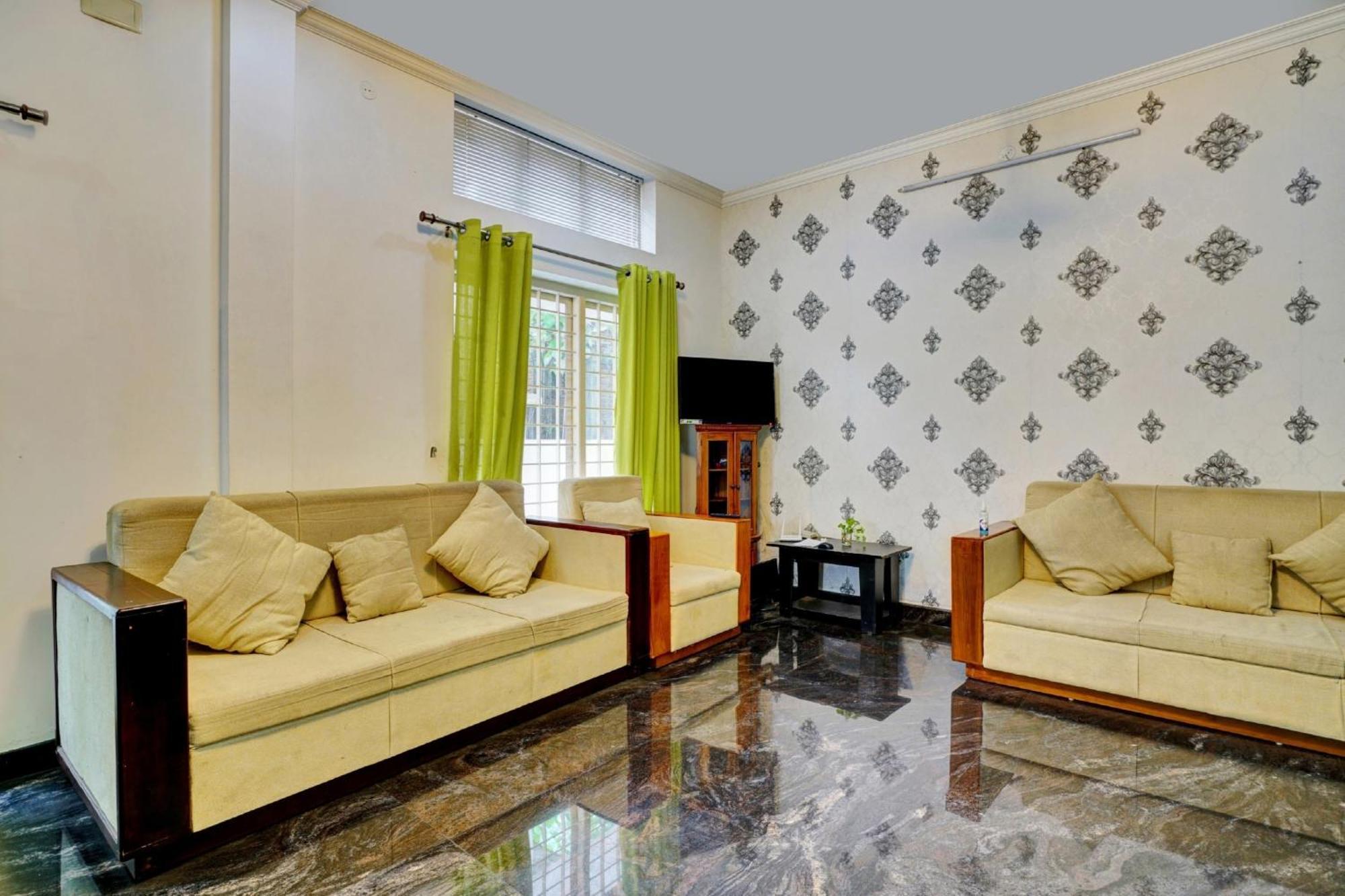 Collection O 81026 Suqoon Premium Stays Kochi ภายนอก รูปภาพ
