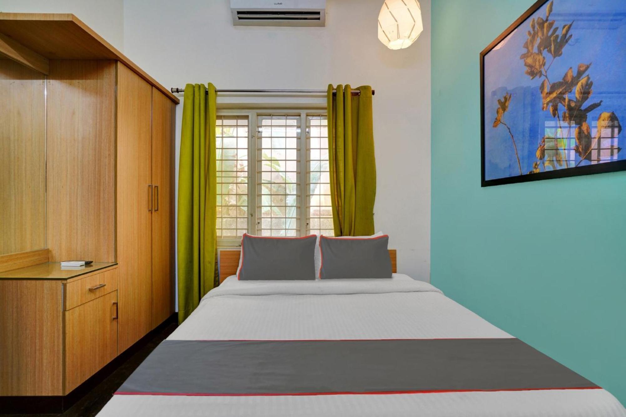 Collection O 81026 Suqoon Premium Stays Kochi ภายนอก รูปภาพ
